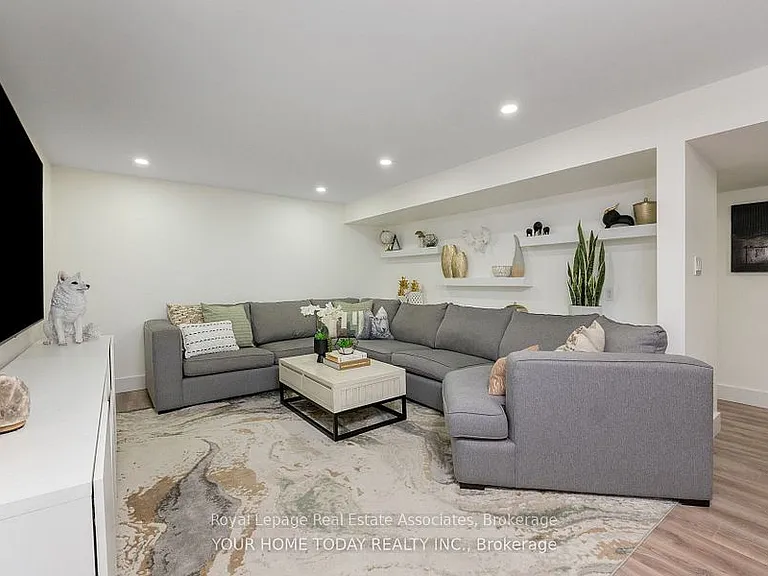 14 Gower Rd — Photo 8