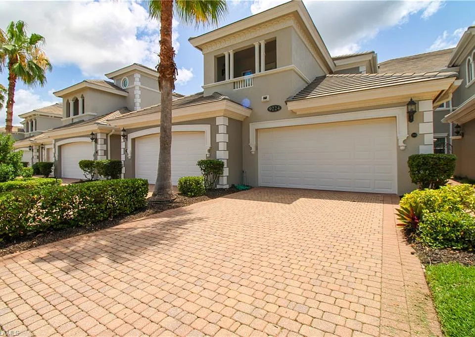 9224 Campanile Cir #203