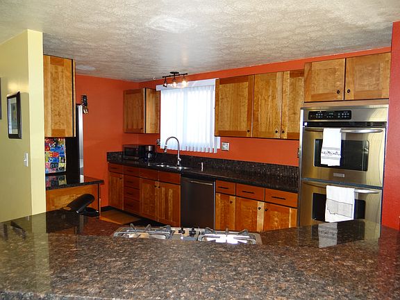 4th image of 6629 W 95th Pl