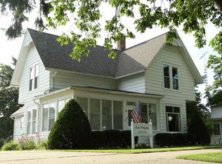 1003 W 3rd Ave, Brodhead, WI 53520