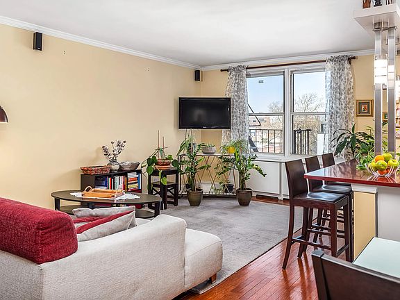 2nd image of 820 Ocean Pkwy APT 518