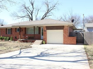 410 N 4th St, Noble, OK 73068