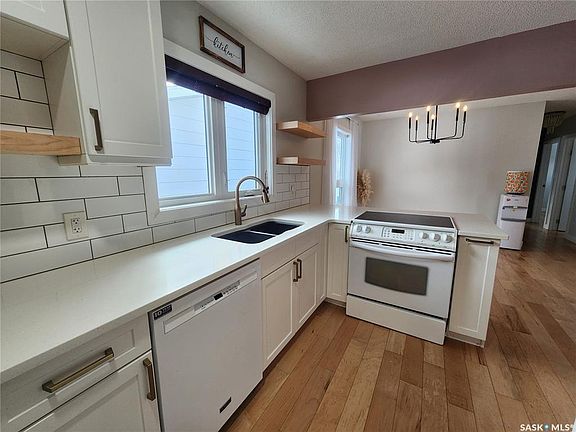4th image of 433 Floren St