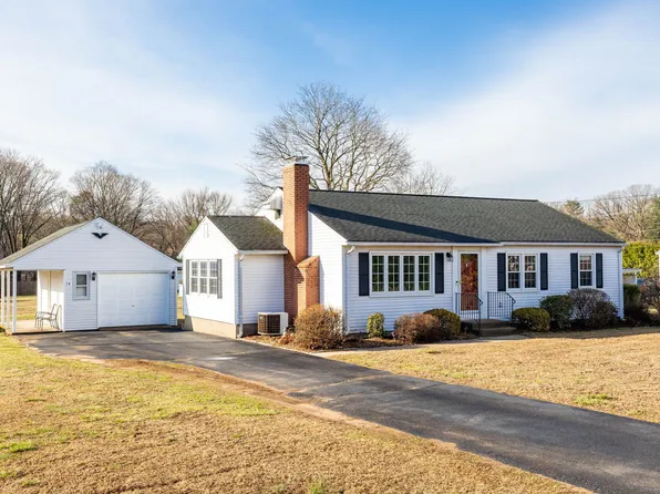 50 Woodside Street, Manchester, CT 06040