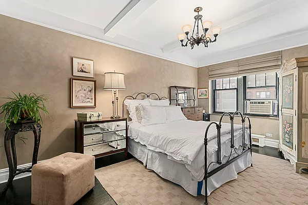 Rented by Corcoran | media 11