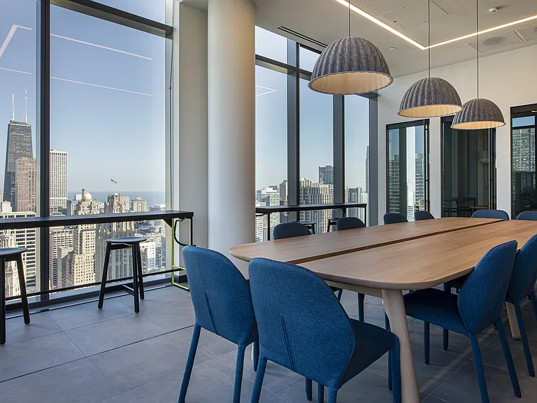 Millie On Michigan — Photo 37