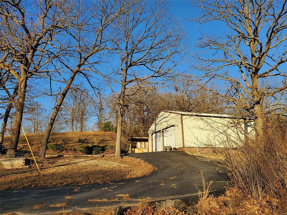 1st image of 25464 Majestic Ln