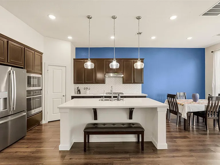 15647 Roscobie Park Dr — Photo 10