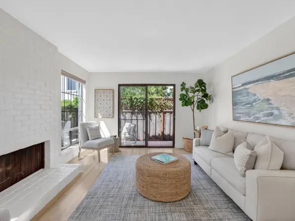 141 Southampton Ln Unit A, Santa Cruz, CA 95062