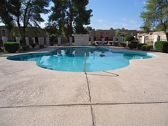 3rd image of 8426 N 32nd Ave