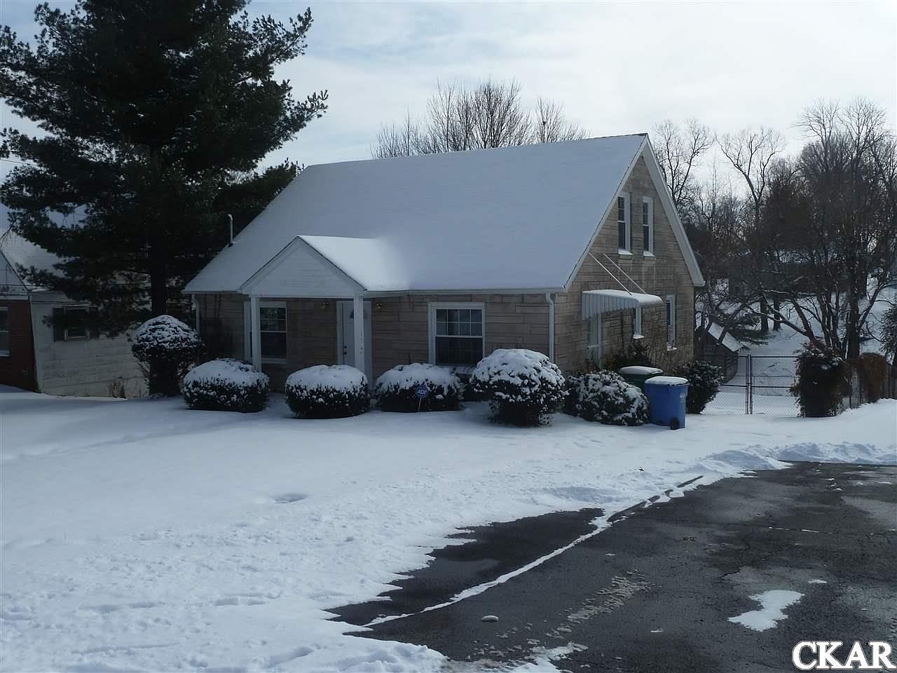 832 Boyd Ave, Danville, KY 40422 Zillow