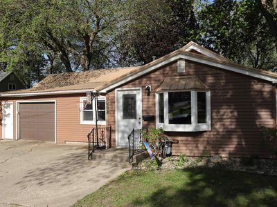 1603 Erie Ave, Spirit Lake, IA, 51360