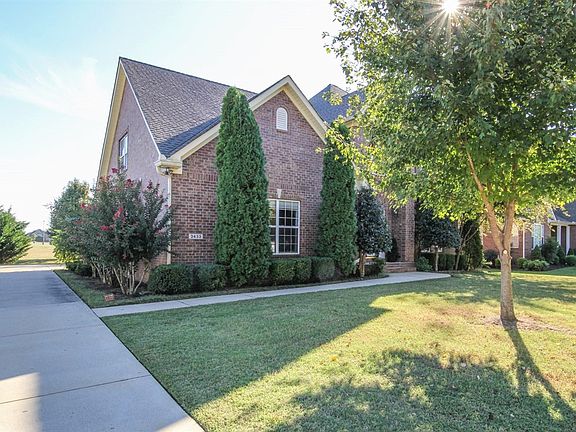 5th image of 3433 Deerview Dr