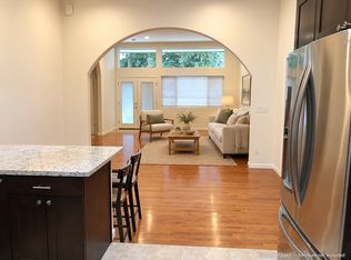 1542 NE Northgate Way, Seattle, WA 98125