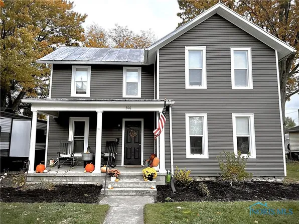 306 E Madison St, Gibsonburg, OH 43431