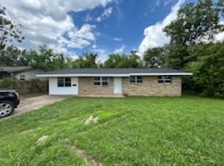 1203 E Creek Ave, Sallisaw, OK 74955