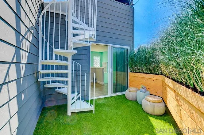 4550 Saratoga Ave — Photo 15