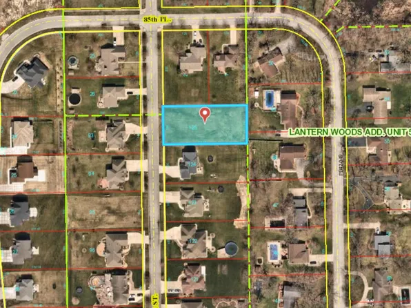 8601 Tapper St, Saint John, IN 46373