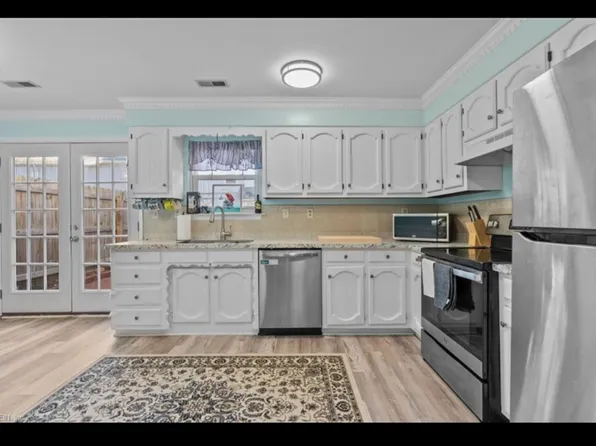 214 Cedar Creek Ter, Chesapeake, VA 23322
