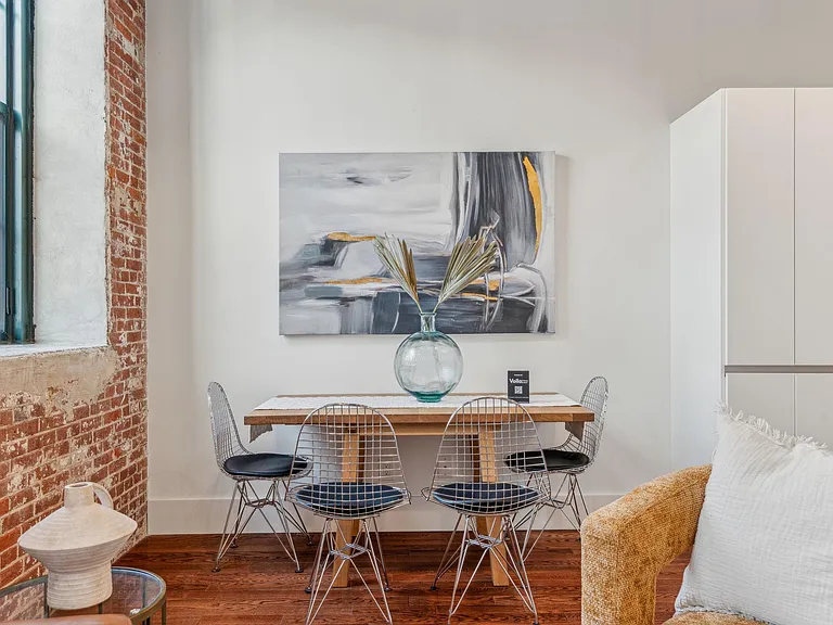 1801 N Howard St #207 — Photo 6