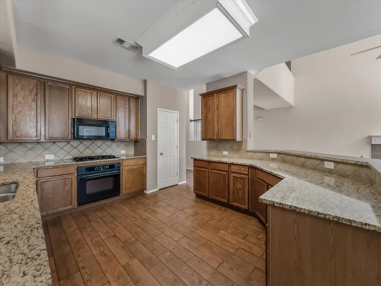 6 Brairwood Ct — Photo 13