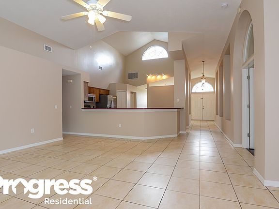 3rd image of 18513 Kingbird Dr