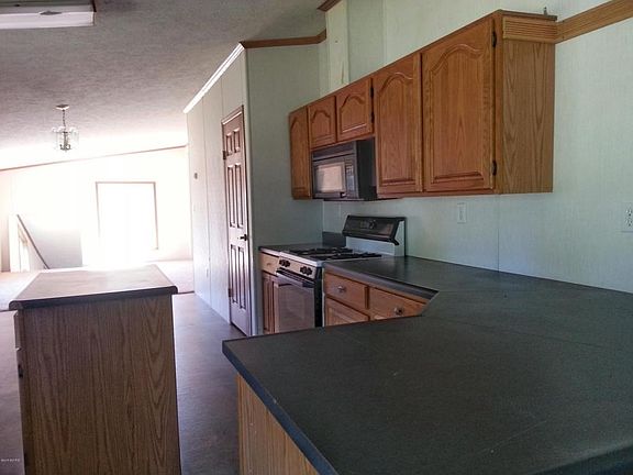 5th image of 1331 E Newell St