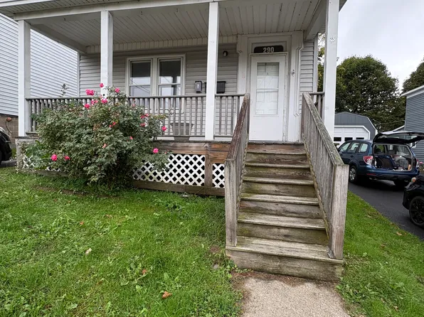 290 W 7th St #1, Oswego, NY 13126