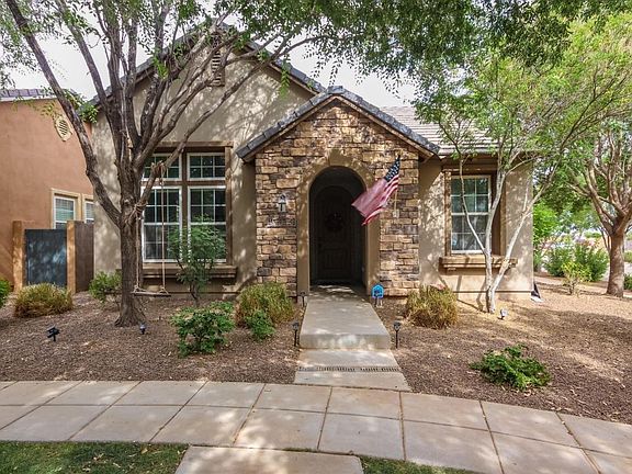 2nd image of 15043 W Alexandria Way