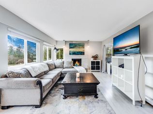 1381 Martin St #207, White Rock, BC V4B3W6