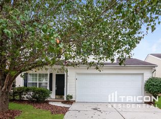 1432 Mandy Place Ct, Charlotte, NC 28216