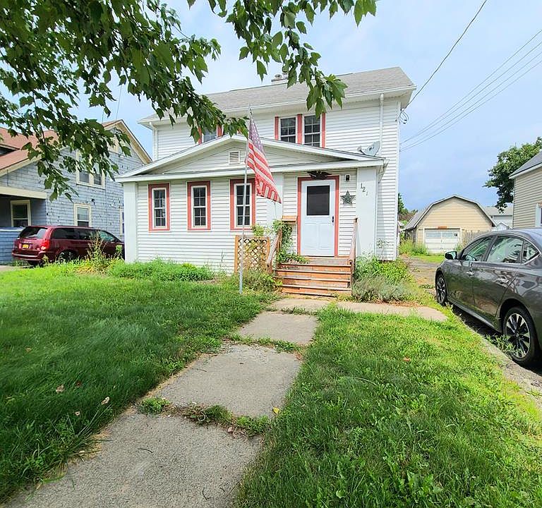 1st image of 121 W McCanns Blvd