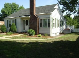 109 Fletcher St, Northbridge, MA 01534