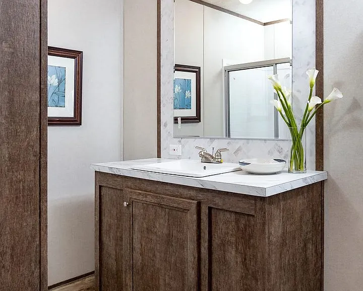 325 Tanglewood Dr — Photo 6