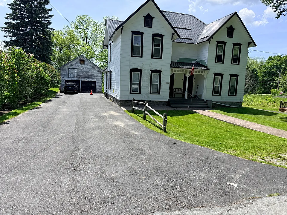 116 E Remington St #2