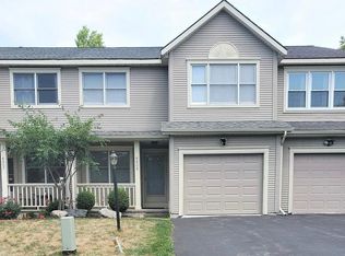 5809 Nobleton Cir, Jamesville, NY 13078