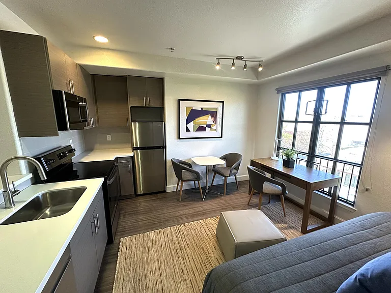 1122U — Photo 22