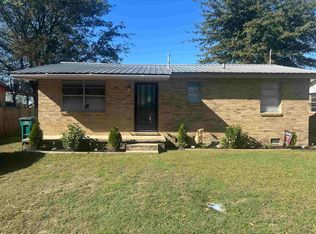 313 Roy Benton Dr, Manila, AR 72442