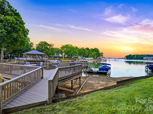8188 Normandy Rd, Denver, NC 28037