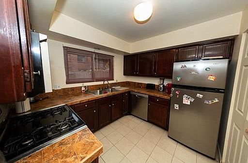 1st image of 54 Rosewood Dr #54
