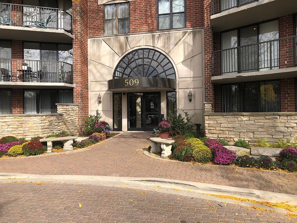 1st image of 509 Aurora Ave Unit 107