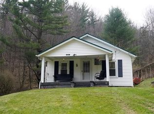 591 Fred Sparks Rd, Bakersville, NC 28705