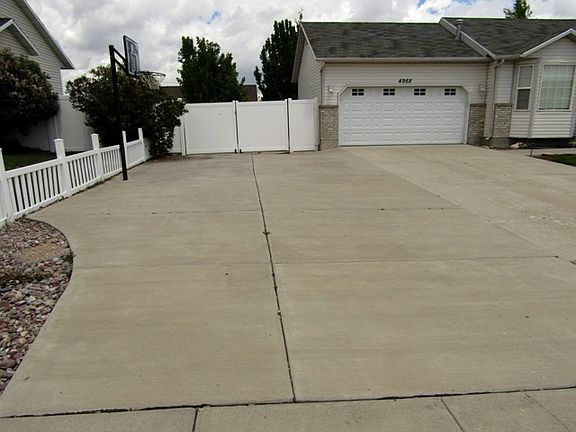 2nd image of 4968 W Thrush Hill Dr