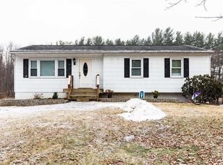 14 Pierce Arrow Rd, Hopewell Junction, NY 12533