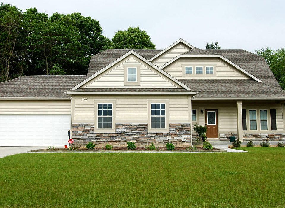 1st image of 7306 Roslindale Trl
