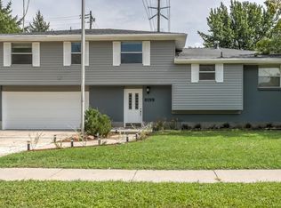 8199 S Viscounti Dr, Sandy, UT 84093