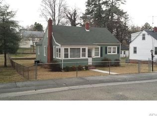 902 Kensington Ave, Colonial Heights, VA 23834