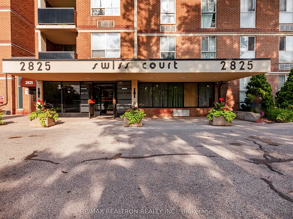 2825 Islington Ave #815