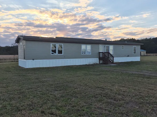25032 John Cane Rd, Greenbush, VA 23357