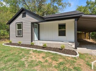 1511 W Bond St, Denison, TX 75020